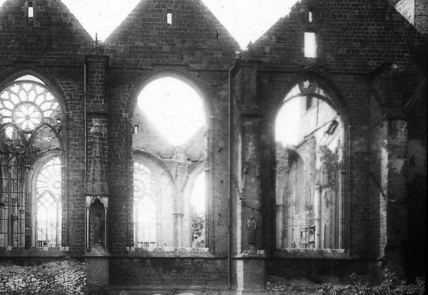Domschatz-App_Zerstoerung-Dom-Minden_1945_004